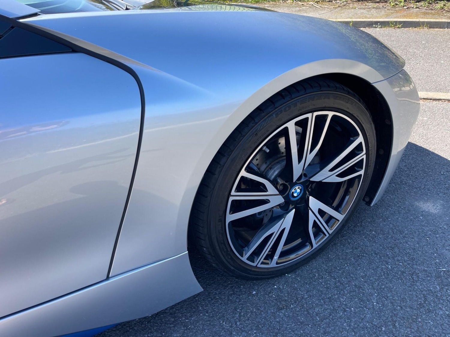 Used BMW i8 2015 for sale - 77204813: Photo 48