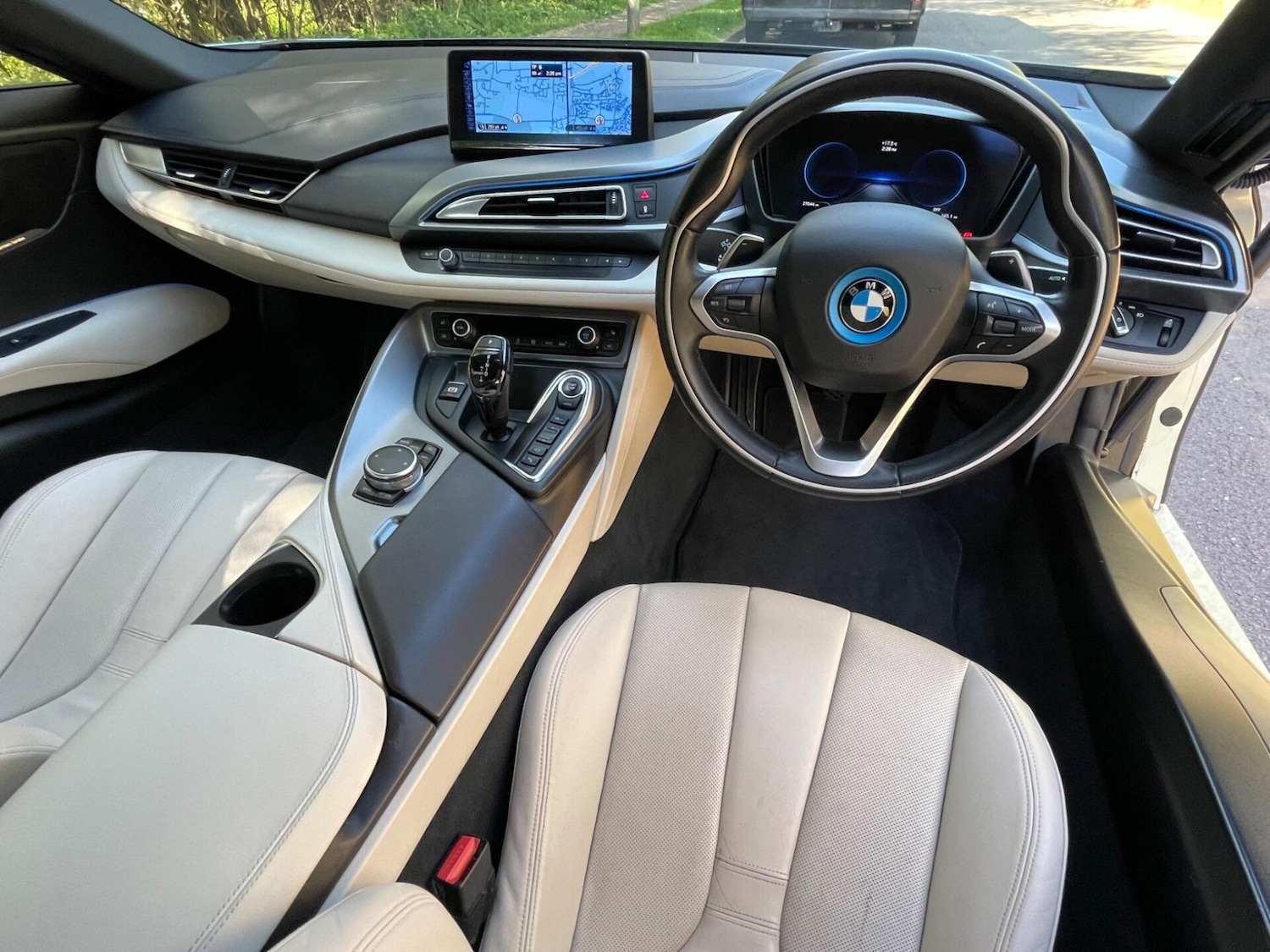 Used BMW i8 2015 for sale - 77204813: Photo 6