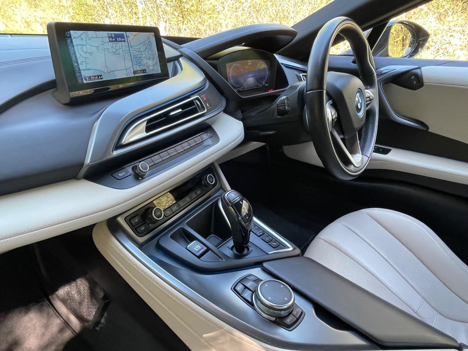 Used BMW i8 2015 for sale - 77204813: Photo 8