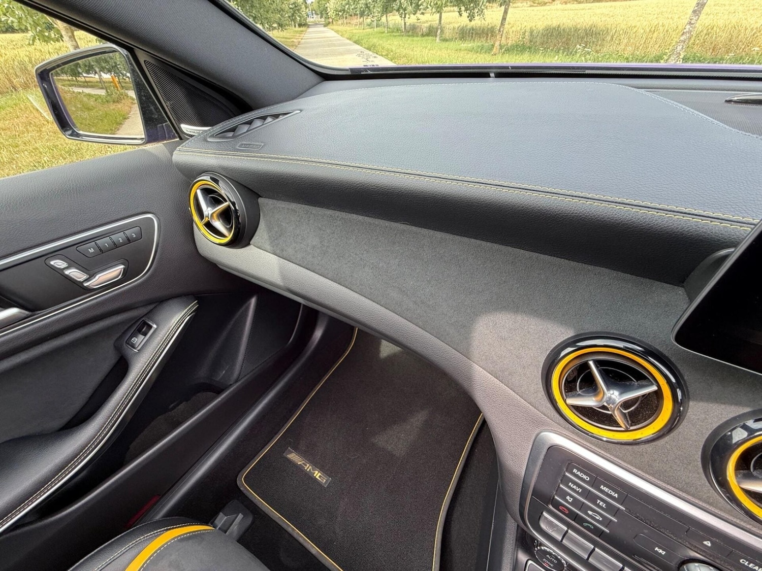 Used Mercedes-Benz A-Class 2017 for sale - 77204820: Photo 32