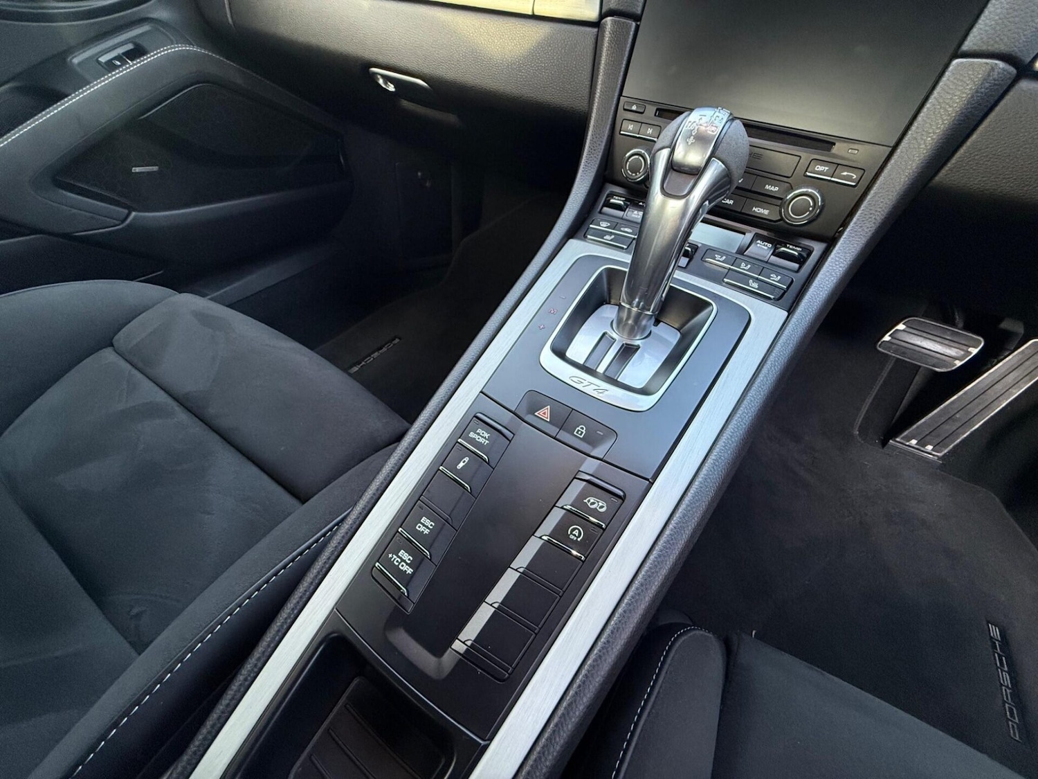 Used Porsche Cayman 2021 for sale - 77399607: Photo 27