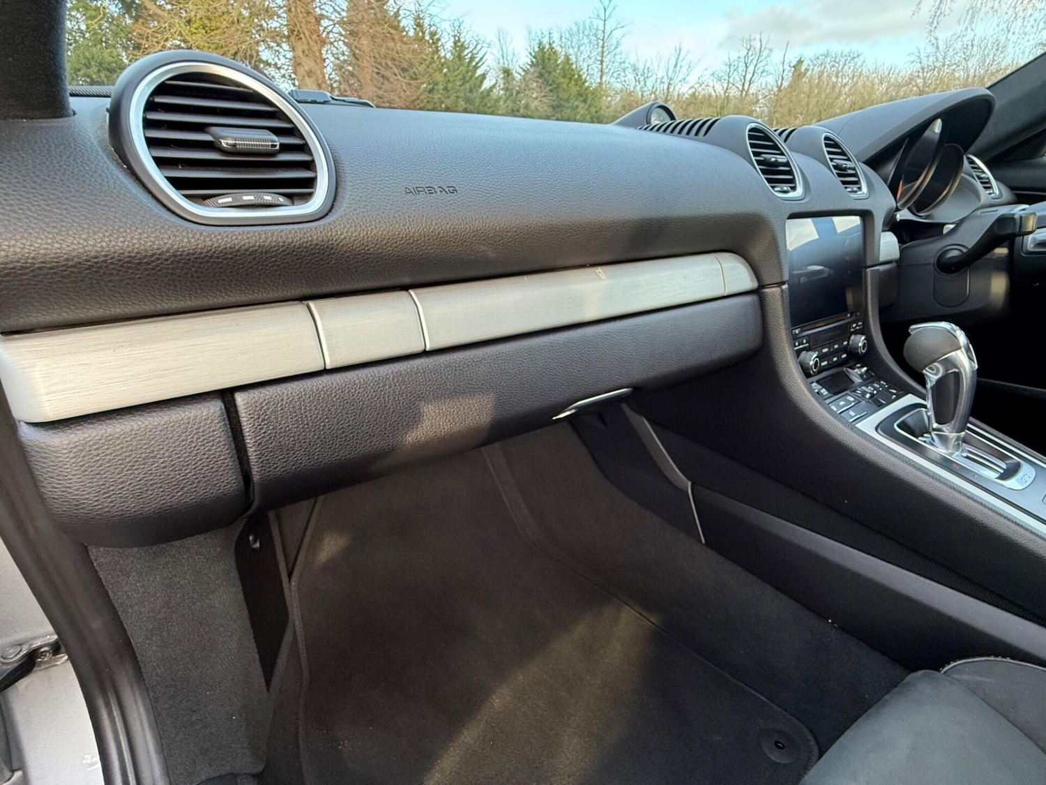 Used Porsche Cayman 2021 for sale - 77399607: Photo 29