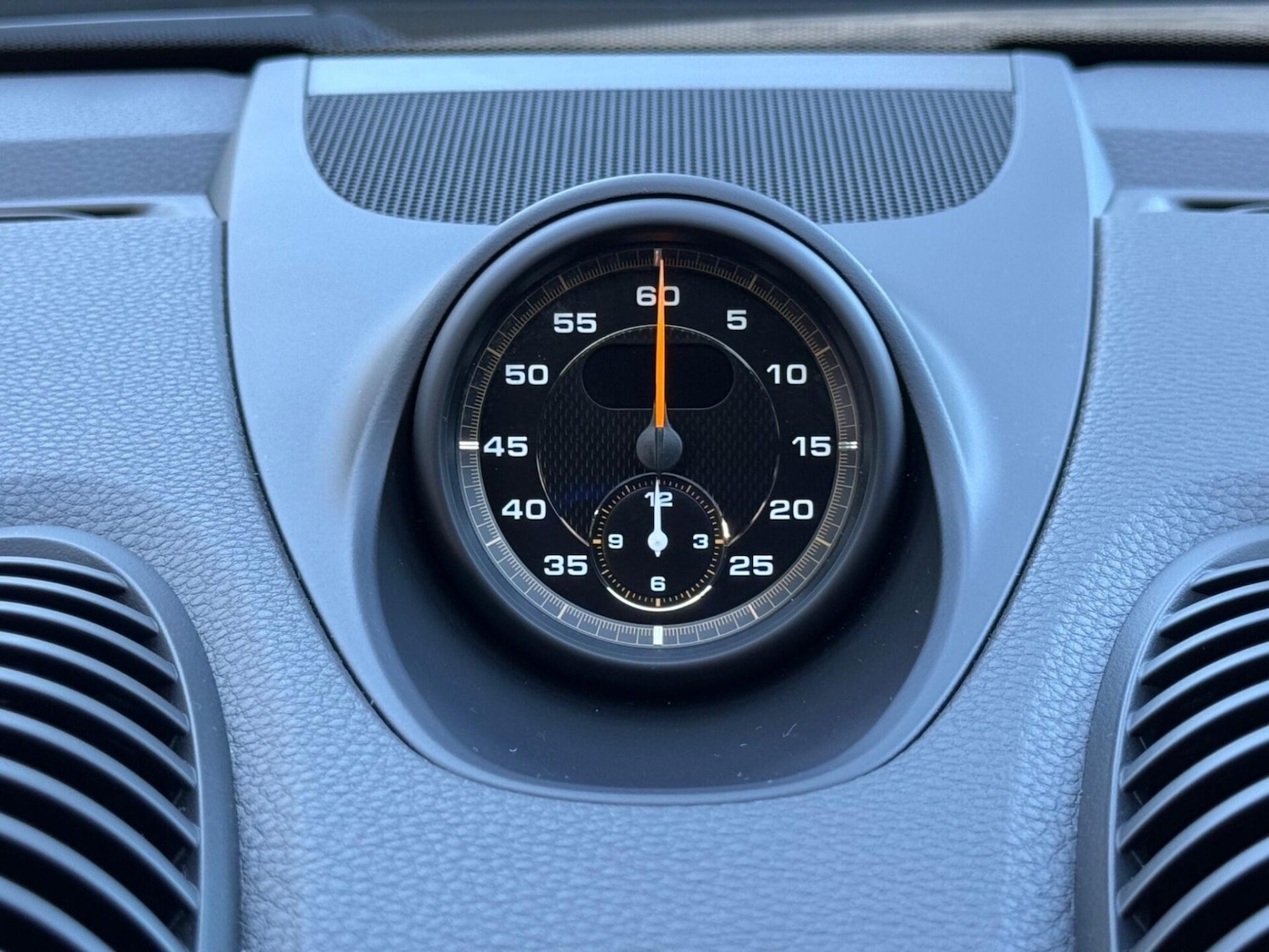 Used Porsche Cayman 2021 for sale - 77399607: Photo 53