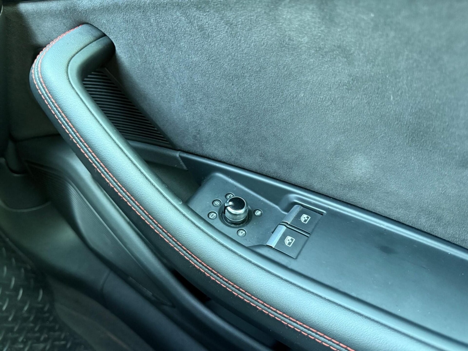 Used Audi RS5 2017 for sale - 77204836: Photo 32