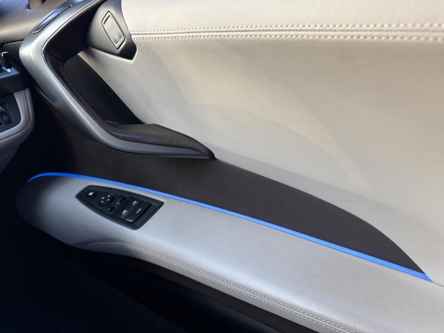 Used BMW i8 2015 for sale - 77516025: Photo 28