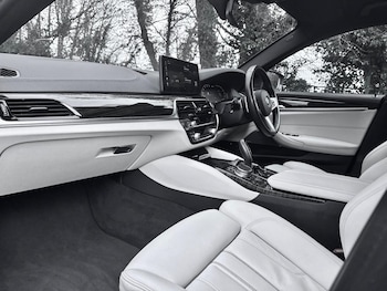 Used BMW 5 Series 2021 for sale - 77391782: Photo