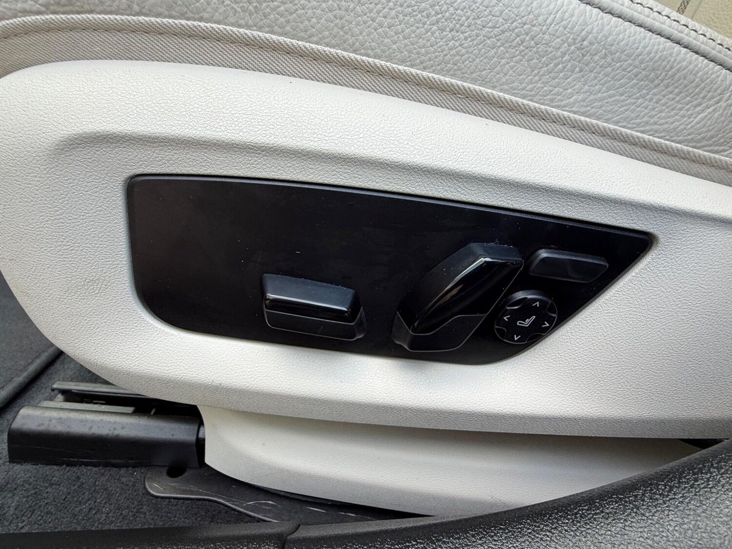 Used BMW 5 Series 2021 for sale - 77391782: Photo 36