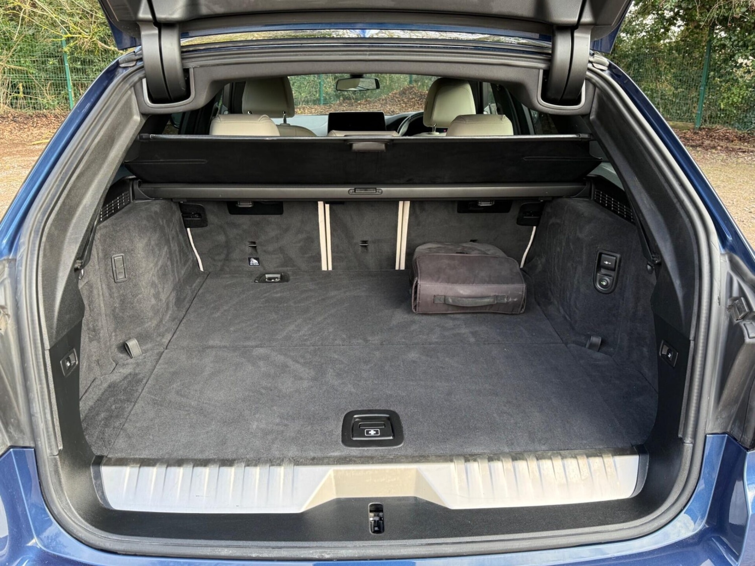 Used BMW 5 Series 2021 for sale - 77391782: Photo 97