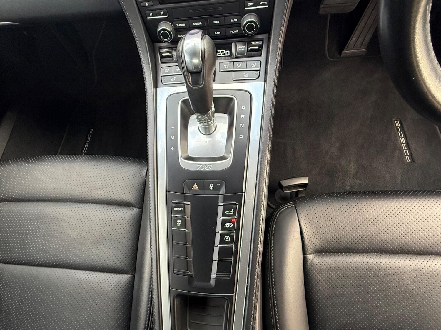 Used Porsche Cayman 2017 for sale - 77204829: Photo 17