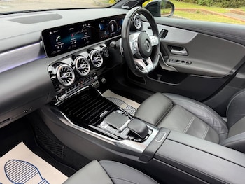 Used Mercedes-Benz A-Class 2019 for sale - 78633121: Photo