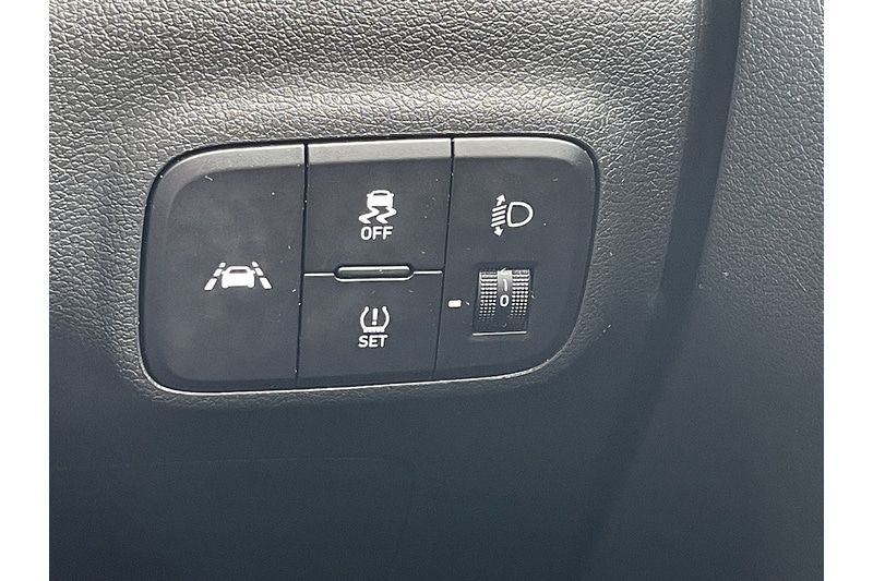 Used Hyundai i10 2023 for sale - 77668024: Photo 14