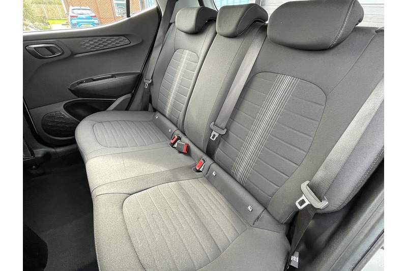 Used Hyundai i10 2023 for sale - 77668024: Photo 22