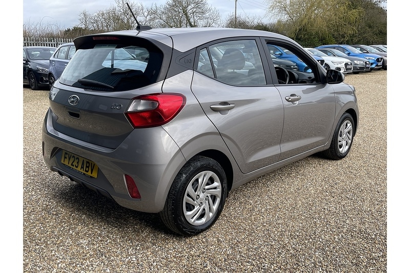 Used Hyundai i10 2023 for sale - 77668024: Photo 8