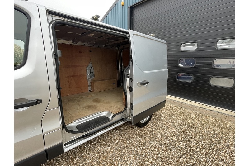 Used Renault Trafic 2018 for sale - 76006725: Photo 10
