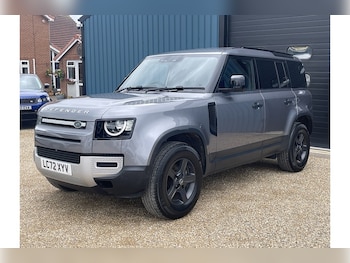 Used Land Rover Defender 110 2022 for sale - 78829177: Photo