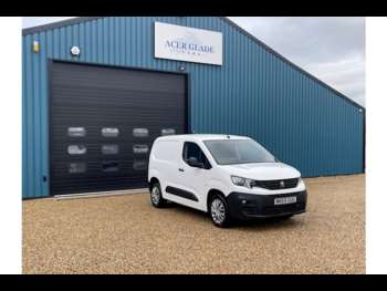 Cumberland van hot sale sales hull