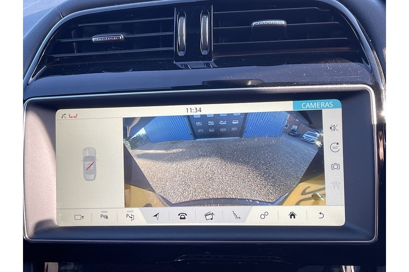 Used Jaguar F-Pace 2017 for sale - 76712089: Photo 12