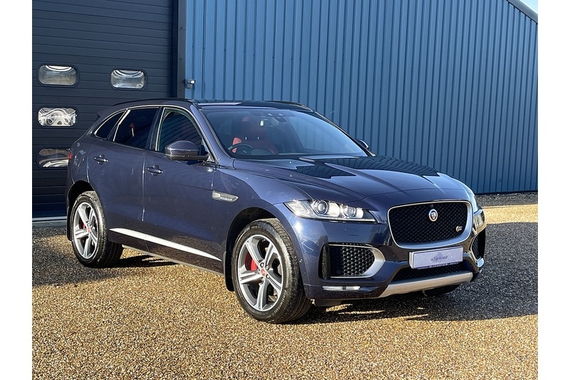 Used Jaguar F-Pace 2017 for sale - 76712089: Photo 2