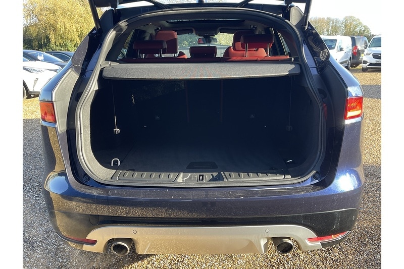 Used Jaguar F-Pace 2017 for sale - 76712089: Photo 35