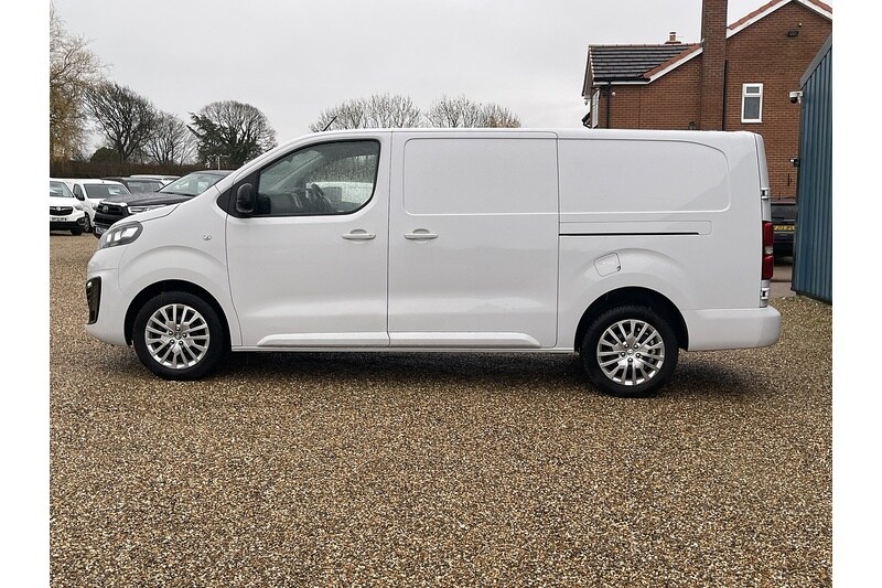 Used Vauxhall Vivaro 2023 for sale - 76962824: Photo 5