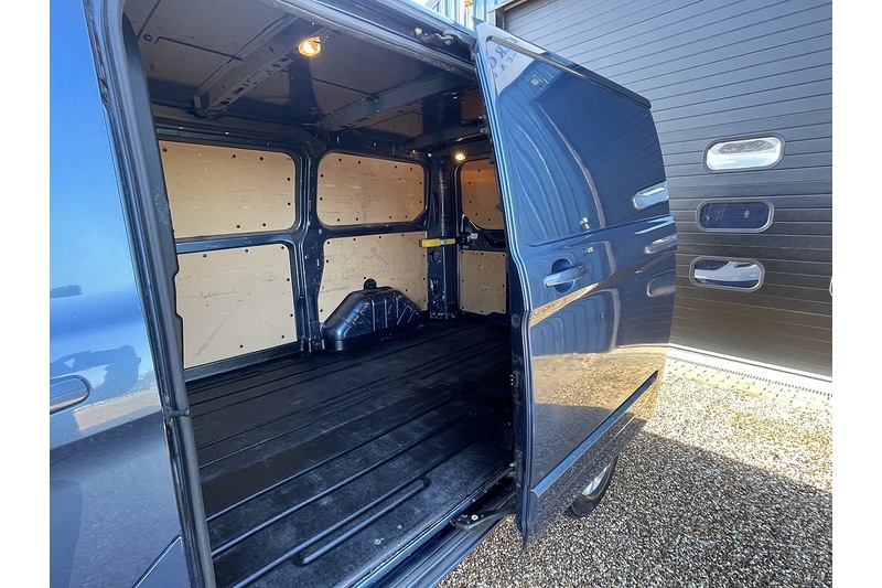 Used Ford Transit Custom 2018 for sale - 76570683: Photo 11