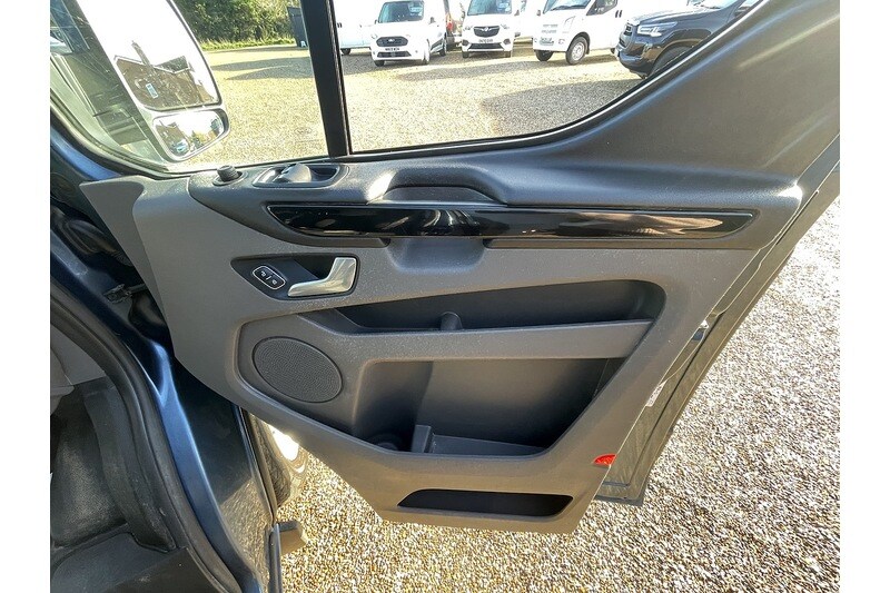 Used Ford Transit Custom 2018 for sale - 76570683: Photo 15