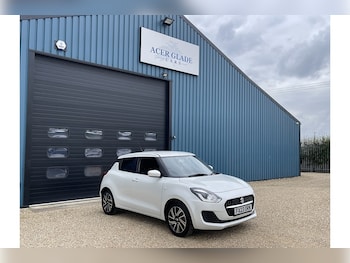 Used Suzuki Swift 2023 for sale - 79436120: Photo