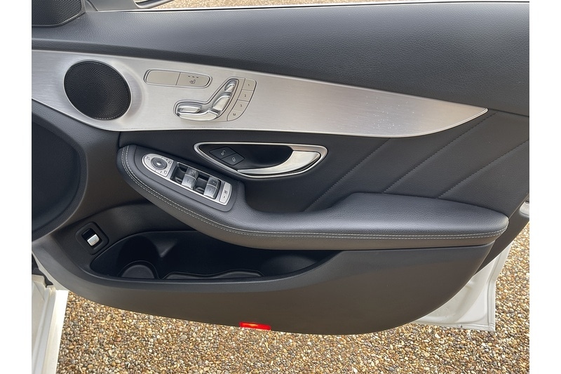 Used Mercedes-Benz C Class 2017 for sale - 76330465: Photo 15