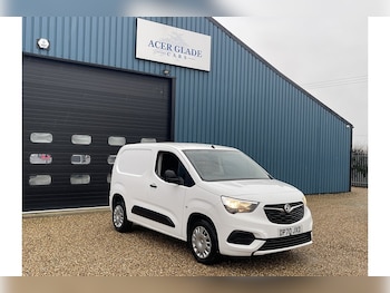 Used Vauxhall Combo 2020 for sale - 76962821: Photo