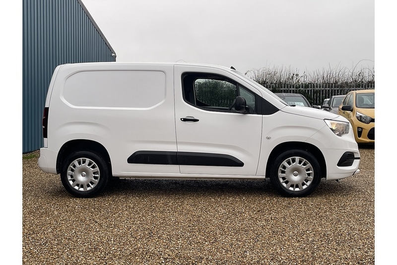 Used Vauxhall Combo 2020 for sale - 76962821: Photo 9