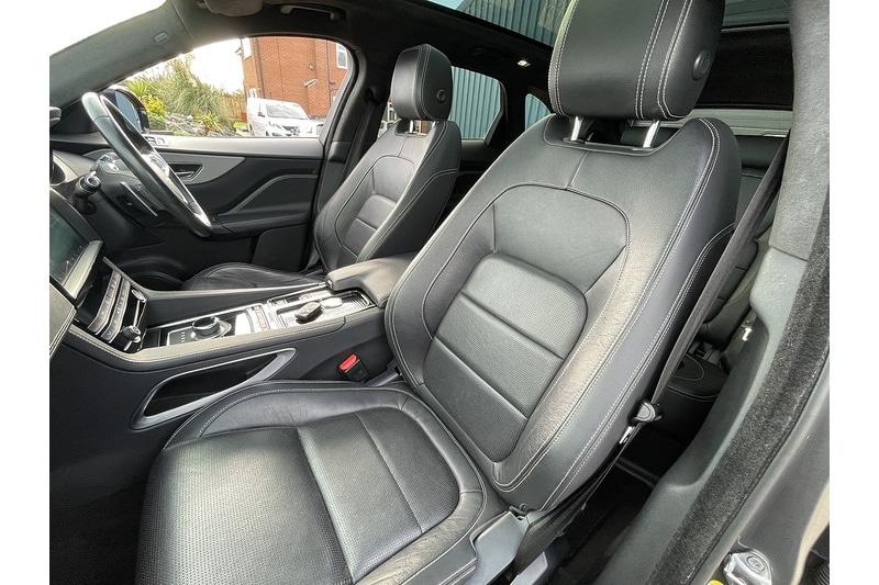 Used Jaguar F-Pace 2019 for sale - 76670704: Photo 20