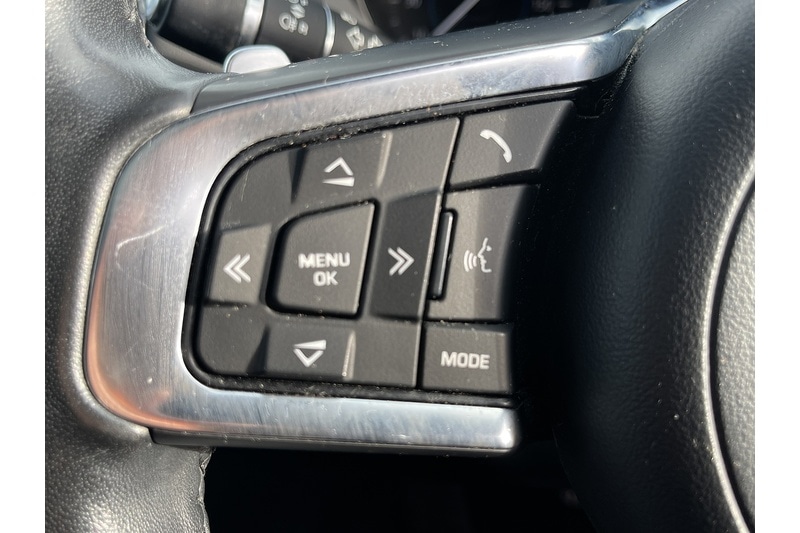 Used Jaguar F-Pace 2019 for sale - 76670704: Photo 25