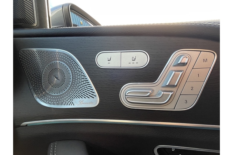 Used Mercedes-Benz GLE 2023 for sale - 77125709: Photo 31