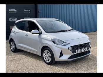 Used Hyundai i10 2022 for sale - 74770300: Photo