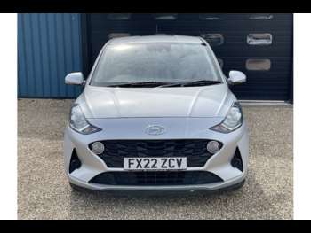 Used Hyundai i10 2022 for sale - 74770300: Photo