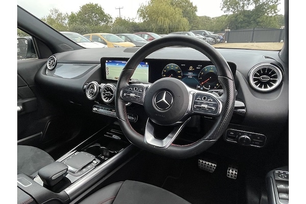 Used Mercedes-Benz GLA 2023 for sale - 76093060: Photo 25