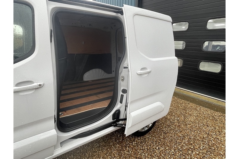 Used Vauxhall Combo 2024 for sale - 76962832: Photo 15