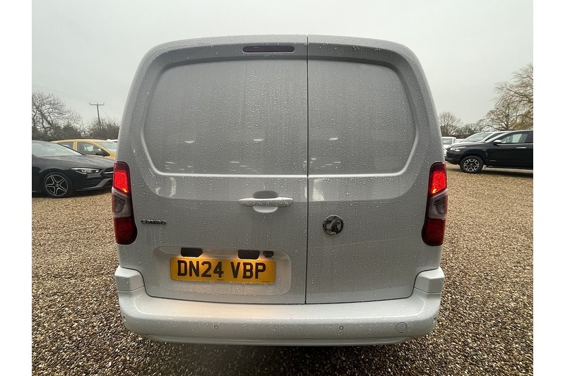 Used Vauxhall Combo 2024 for sale - 76962832: Photo 7