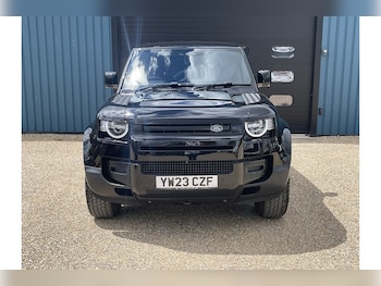 Used Land Rover Defender 2023 for sale - 79436156: Photo
