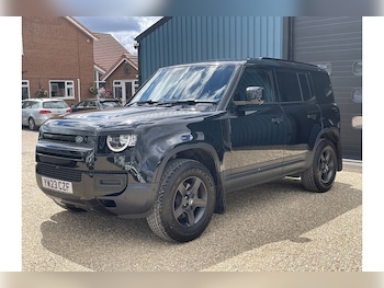 Used Land Rover Defender 2023 for sale - 79436156: Photo