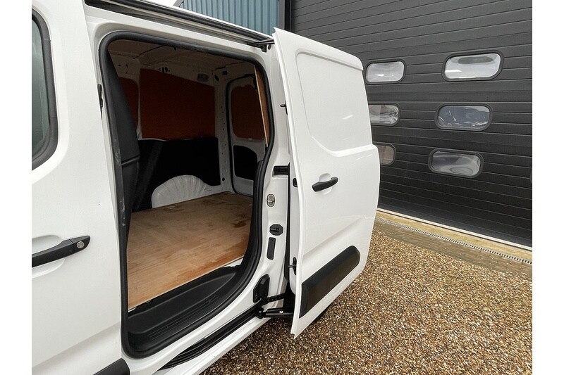 Used Vauxhall Combo 2022 for sale - 76555190: Photo 11