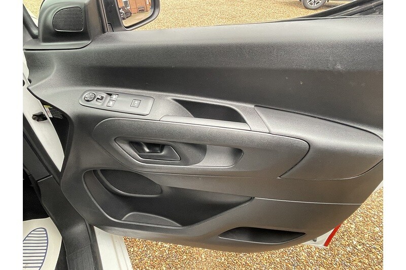 Used Vauxhall Combo 2022 for sale - 76555190: Photo 25