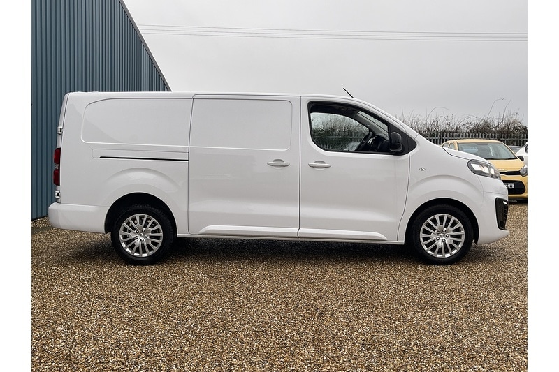 Used Vauxhall Vivaro 2023 for sale - 76962827: Photo 9