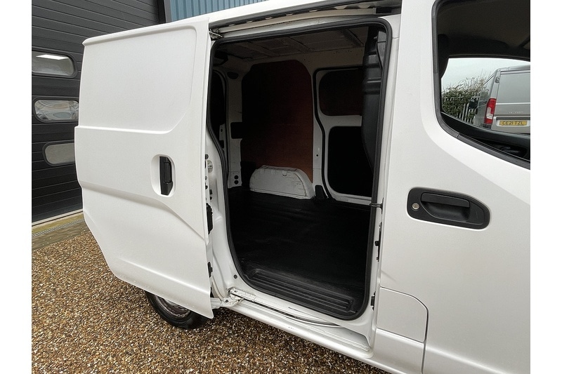 Used Nissan NV200 2013 for sale - 76855311: Photo 10