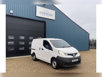 Used Nissan NV200 2013 for sale - 76855311: Photo