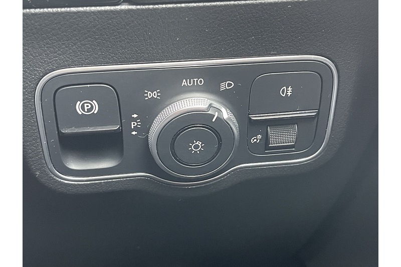 Used Mercedes-Benz GLA for sale - 77283802: Photo 30