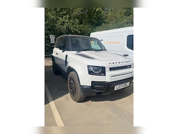 Used Land Rover Defender 90 2021 for sale - 78466507: Photo