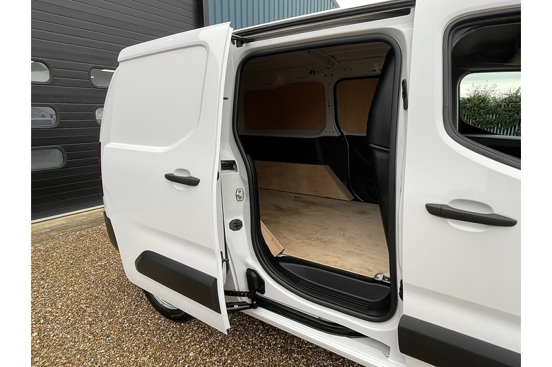 Used Peugeot Partner 2024 for sale - 76555189: Photo 10