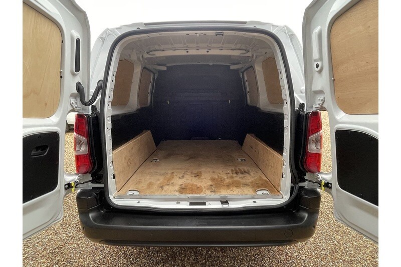 Used Peugeot Partner 2024 for sale - 76555189: Photo 11