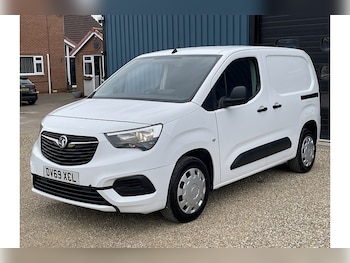Used Vauxhall Combo 2019 for sale - 79436119: Photo